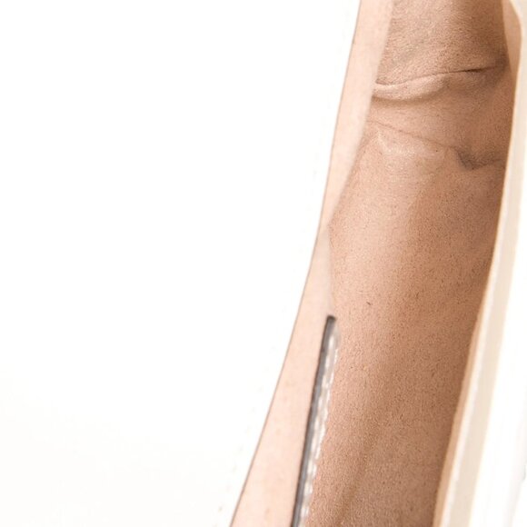 Authentic Gucci Marmont Matellase Quilted Leather Super Mini Bag - Picture 4 of 4